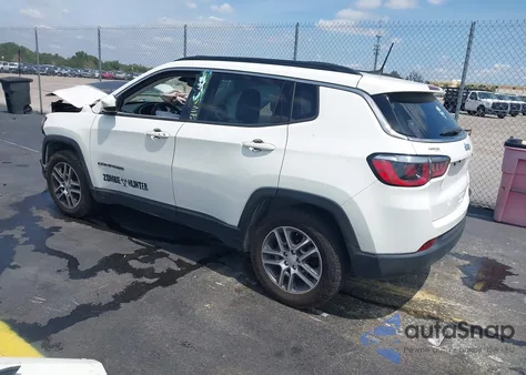 2019 Jeep Compass Sun And Wheel Fwd z USA, uszkodzony, nr VIN 3C4NJCBB3KT832196